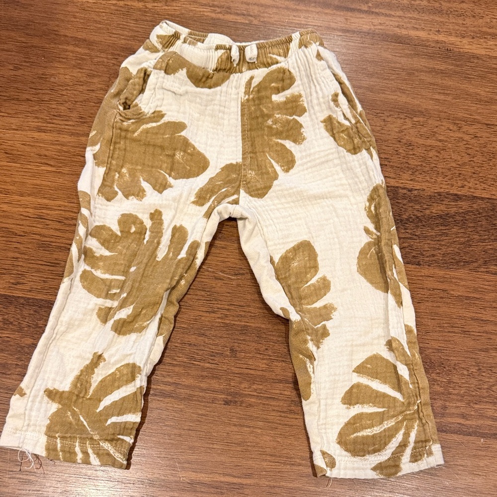 Zara Kids Tan Leaf Print pants - size 3Y